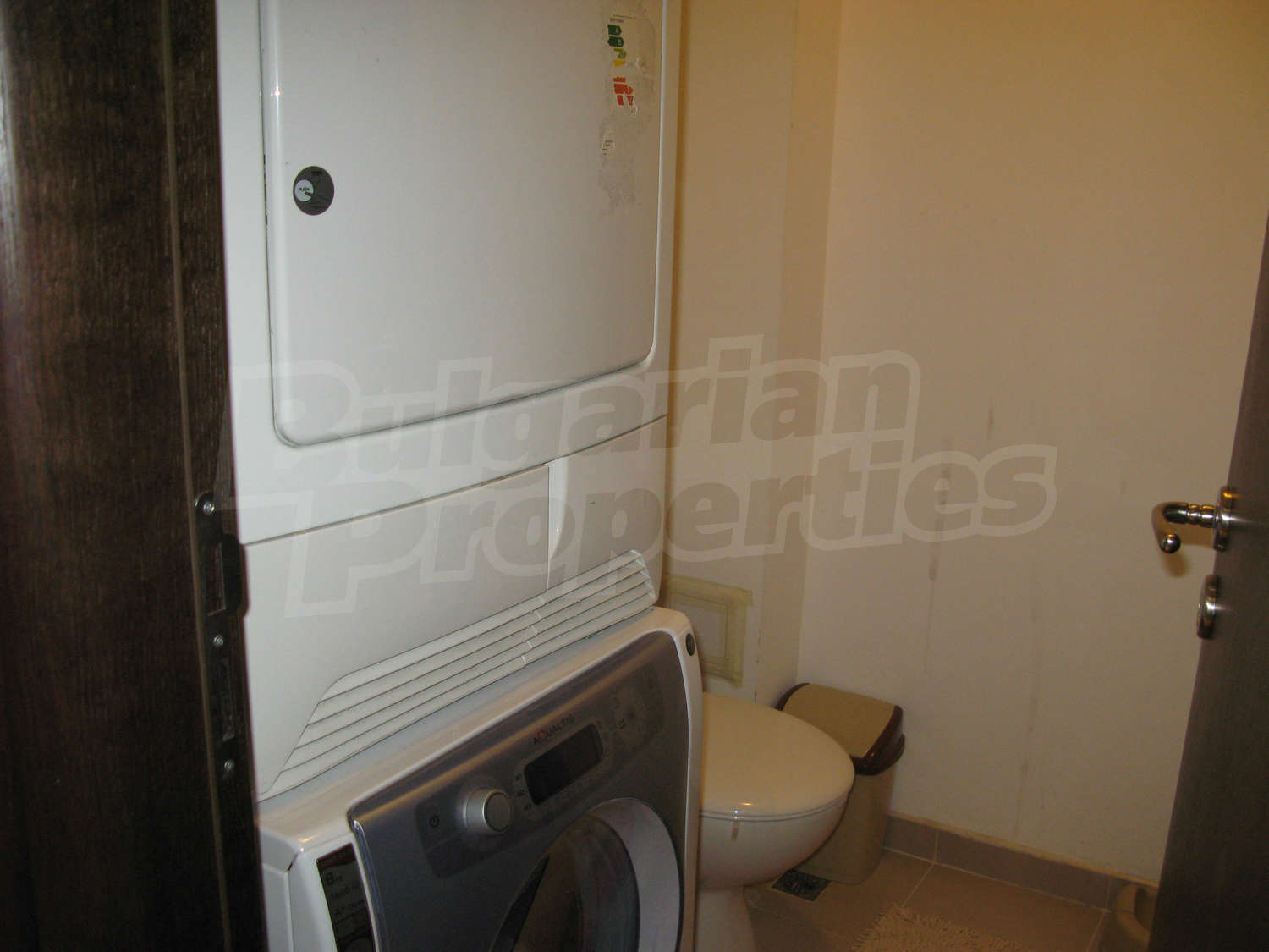 Gallery Picture 33