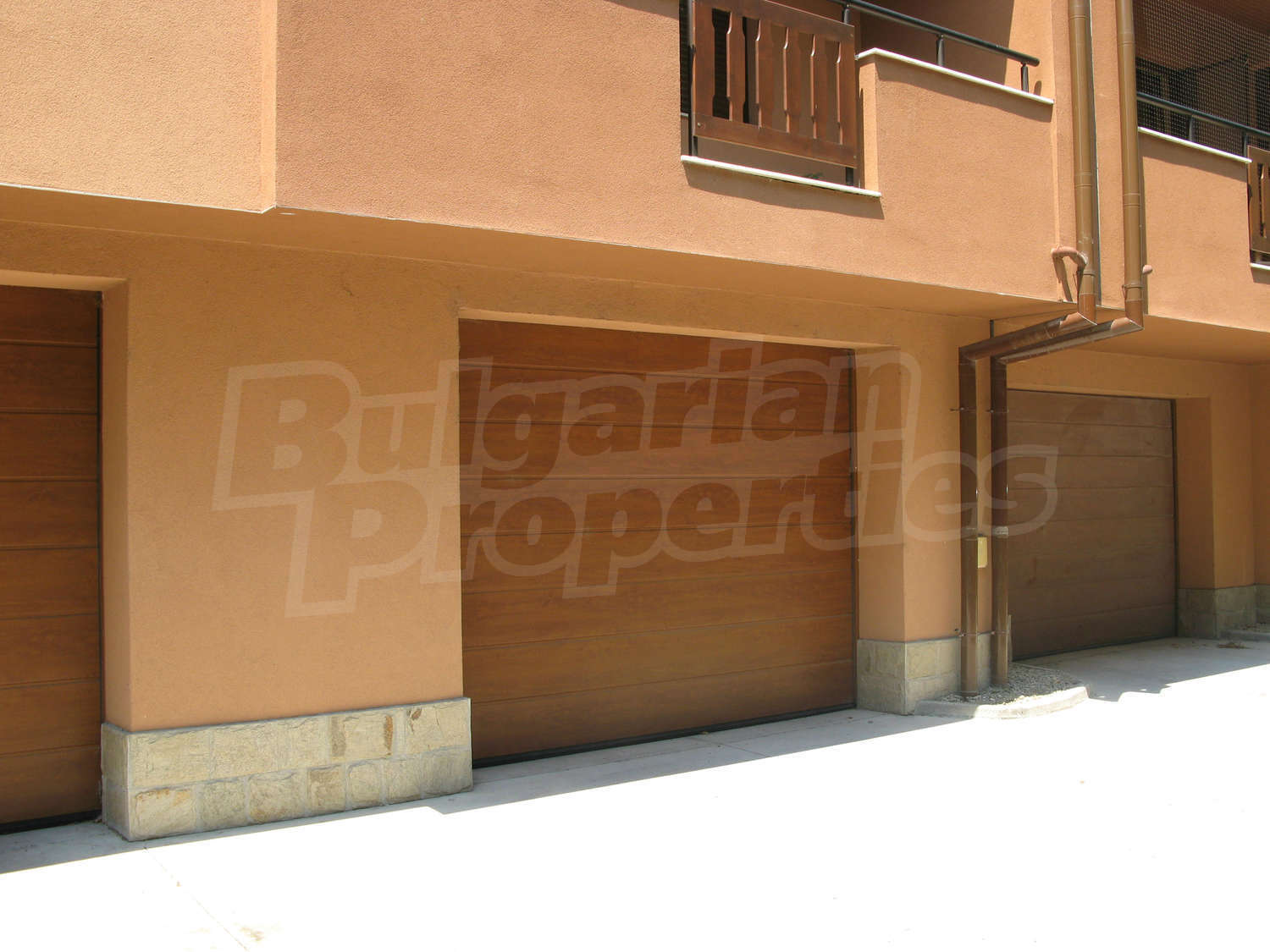Gallery Picture 9
