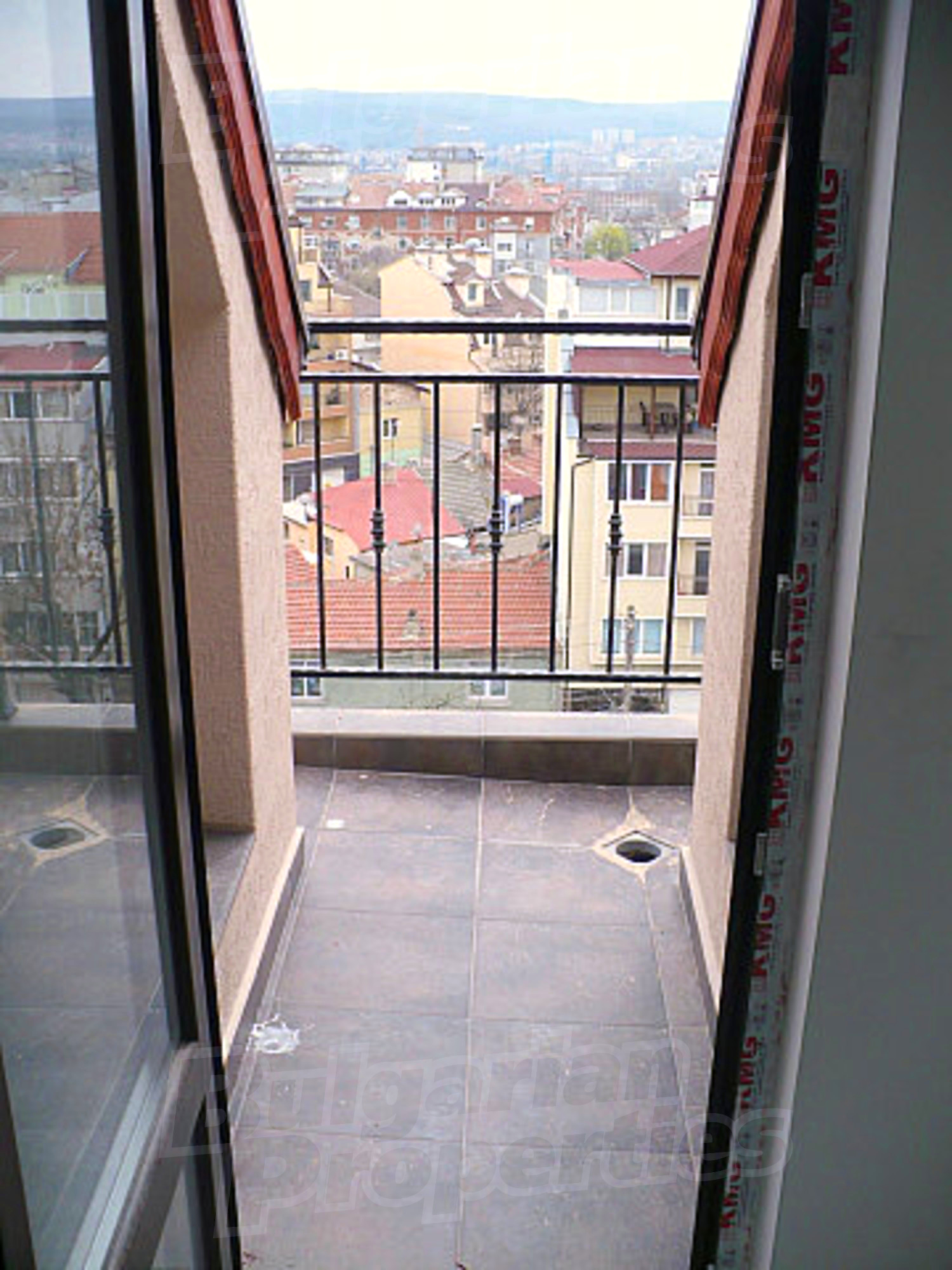 Gallery Picture 3