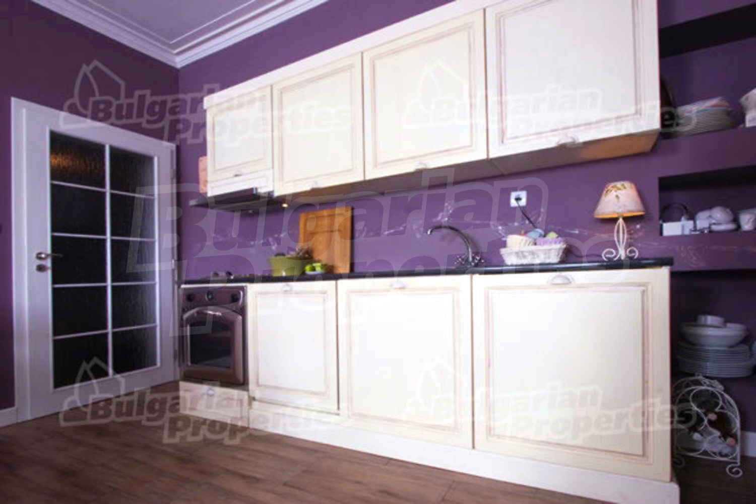 Gallery Picture 7