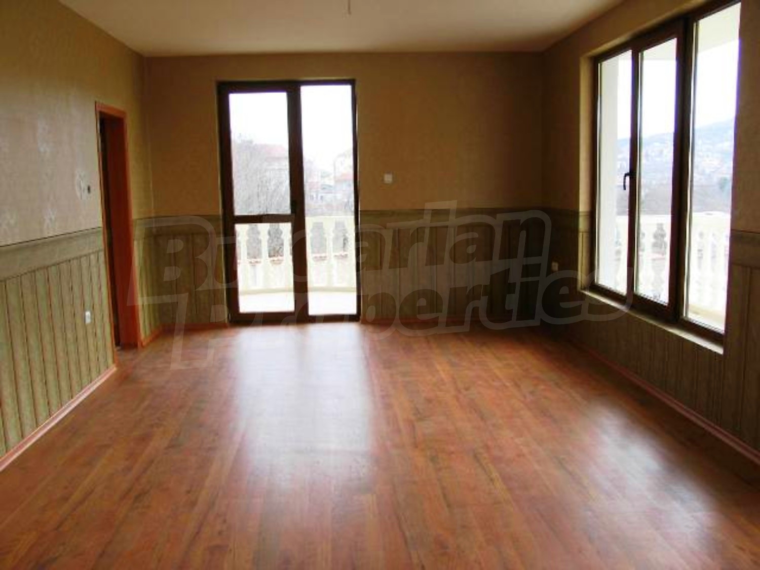 Gallery Picture 31