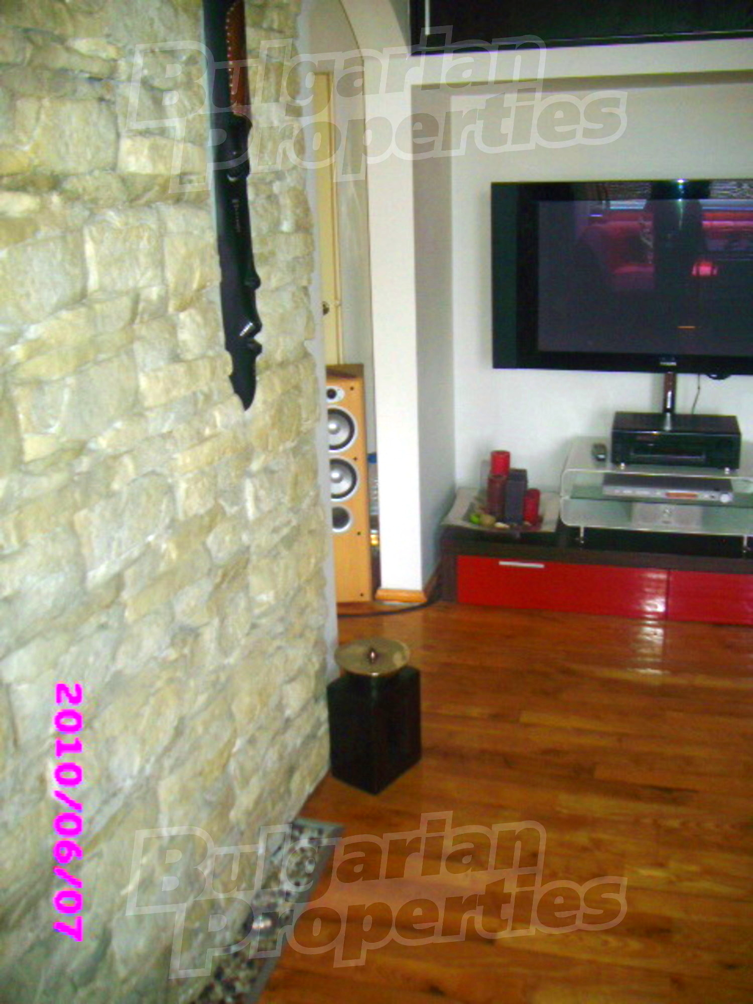 Gallery Picture 16