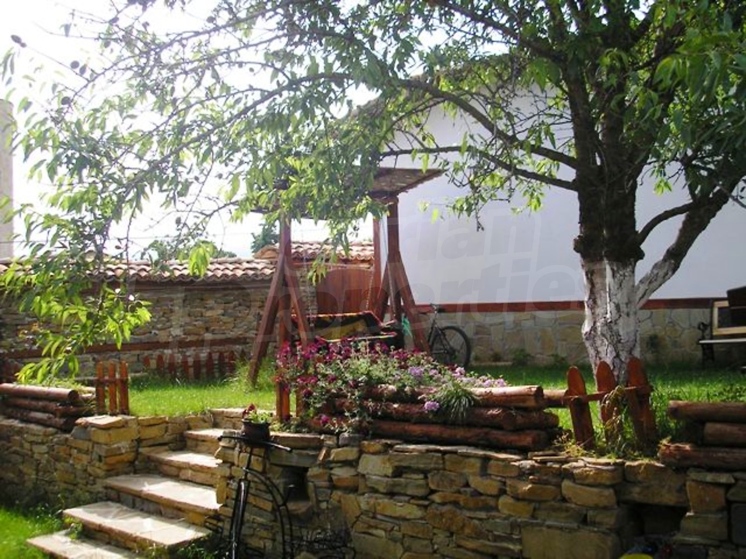 Gallery Picture 10