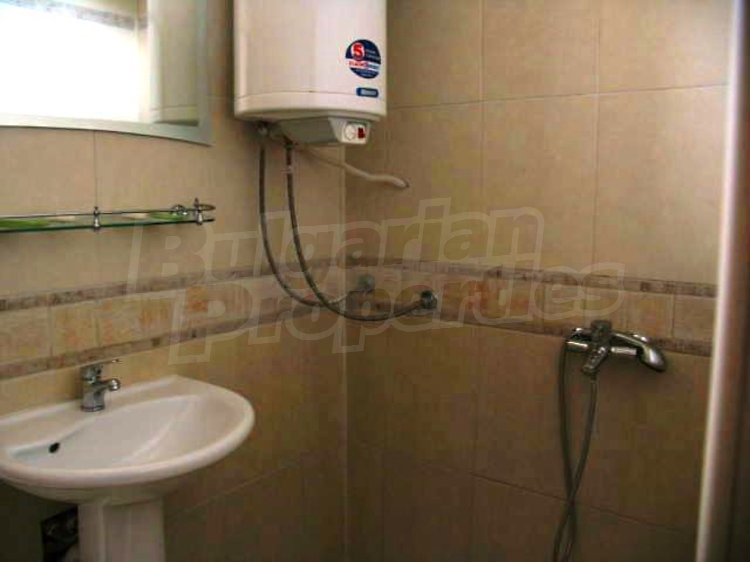 Gallery Picture 28