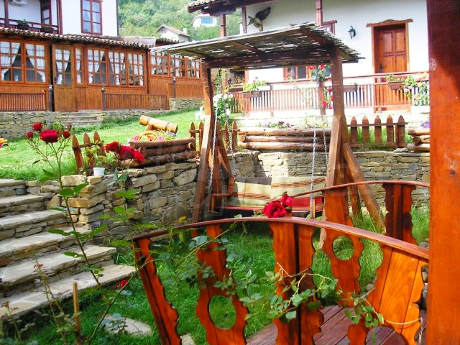 Gallery Picture 9