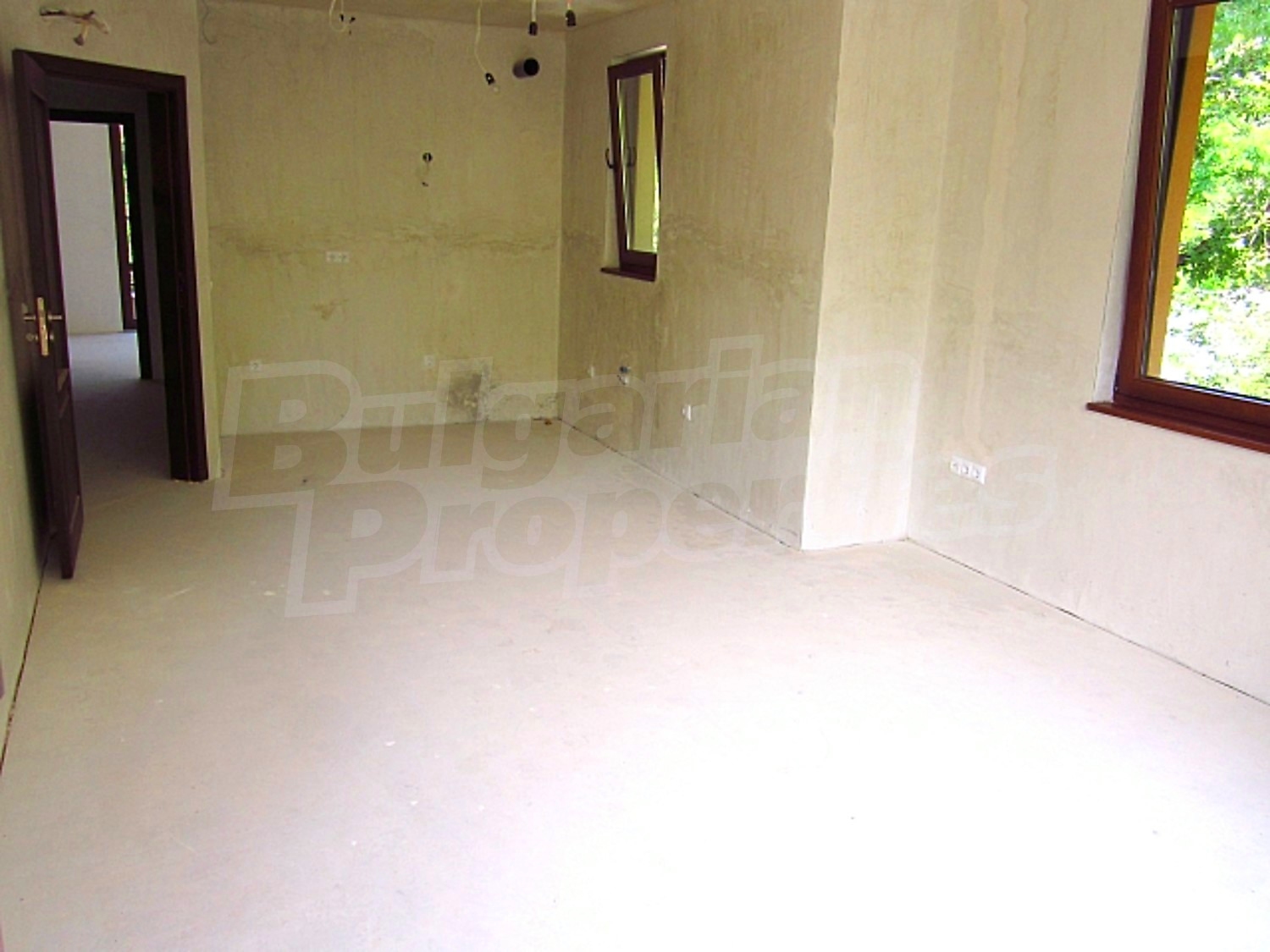 Gallery Picture 12