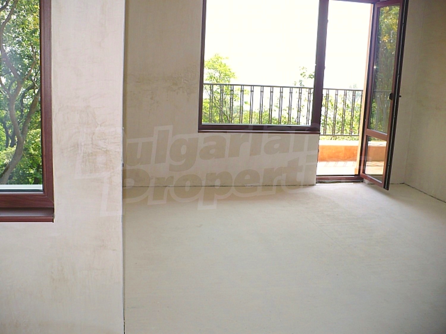 Gallery Picture 10