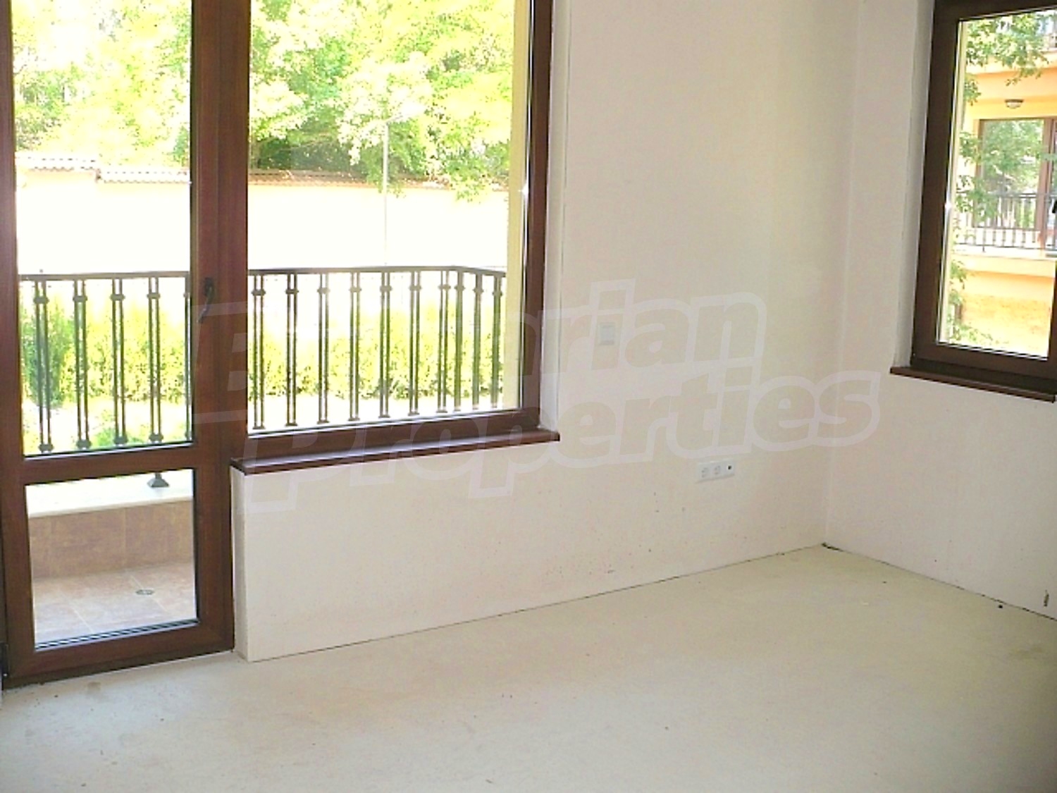 Gallery Picture 14