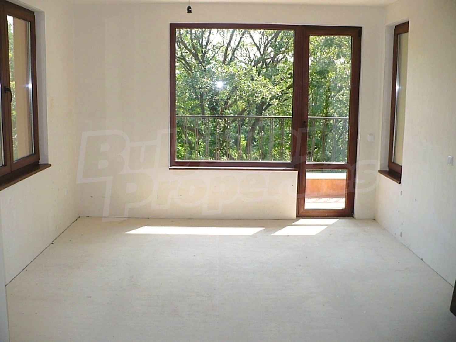 Gallery Picture 11