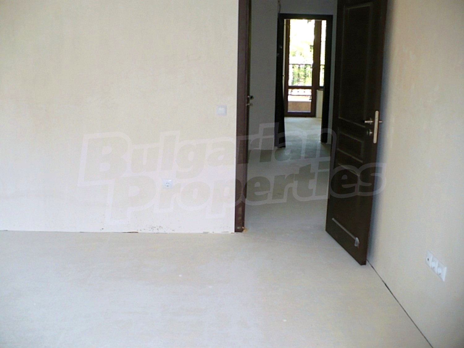 Gallery Picture 17