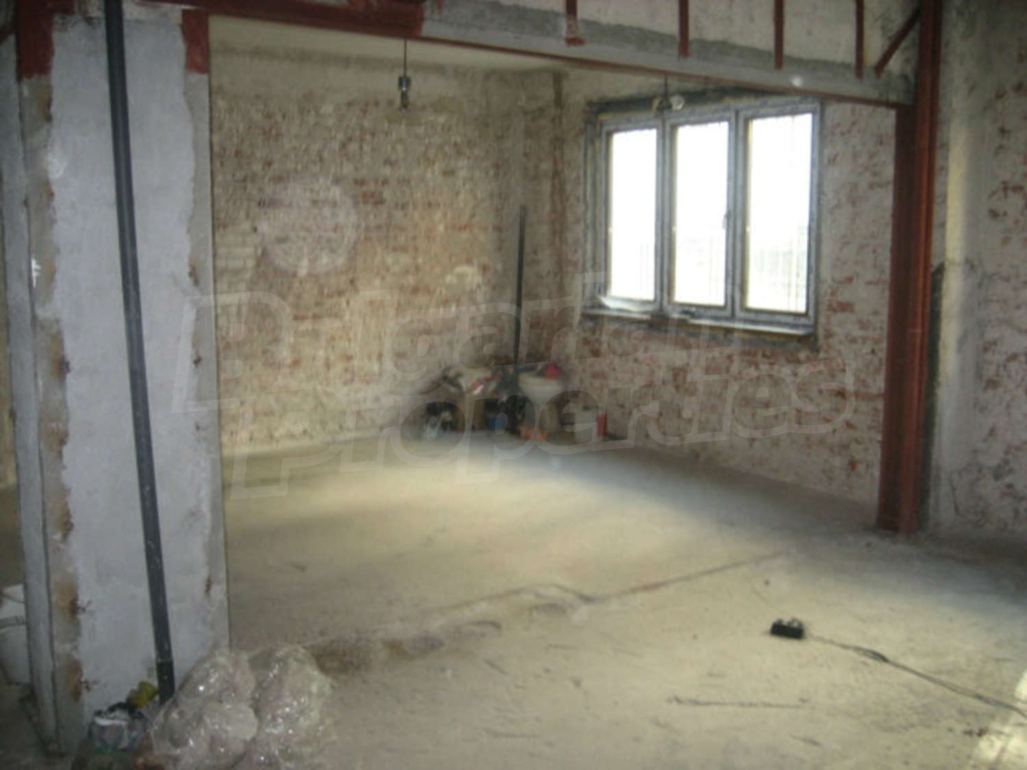 Gallery Picture 3