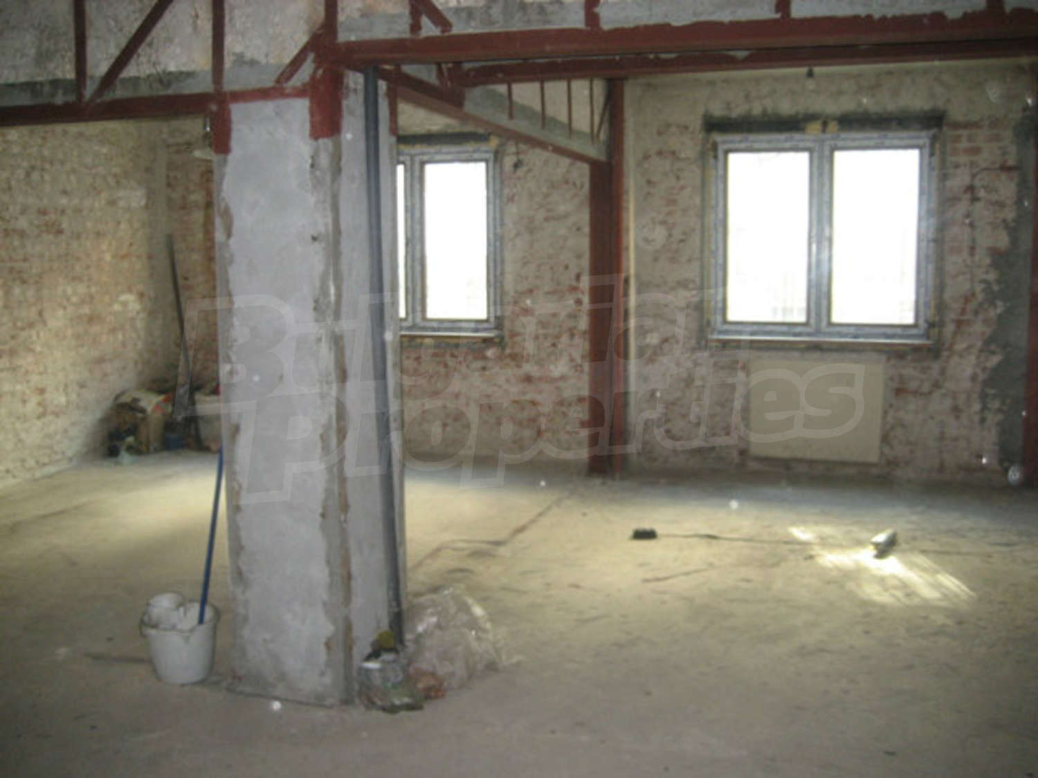 Gallery Picture 4