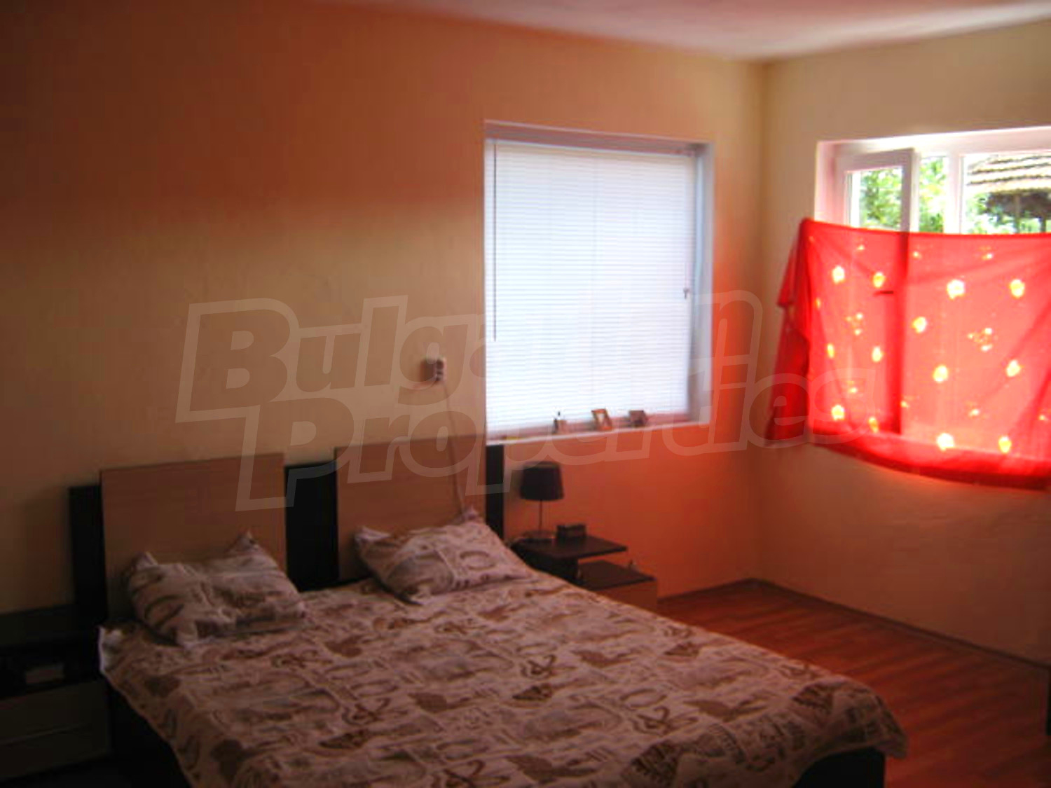 Gallery Picture 6