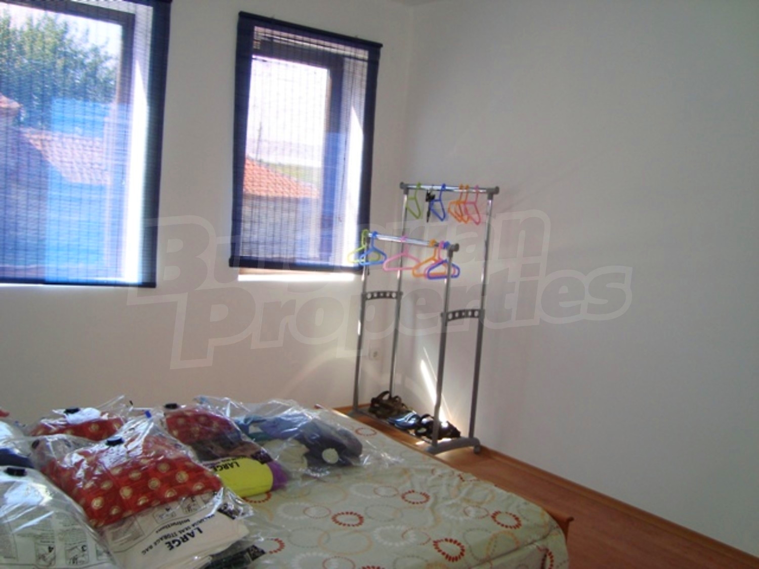 Gallery Picture 16