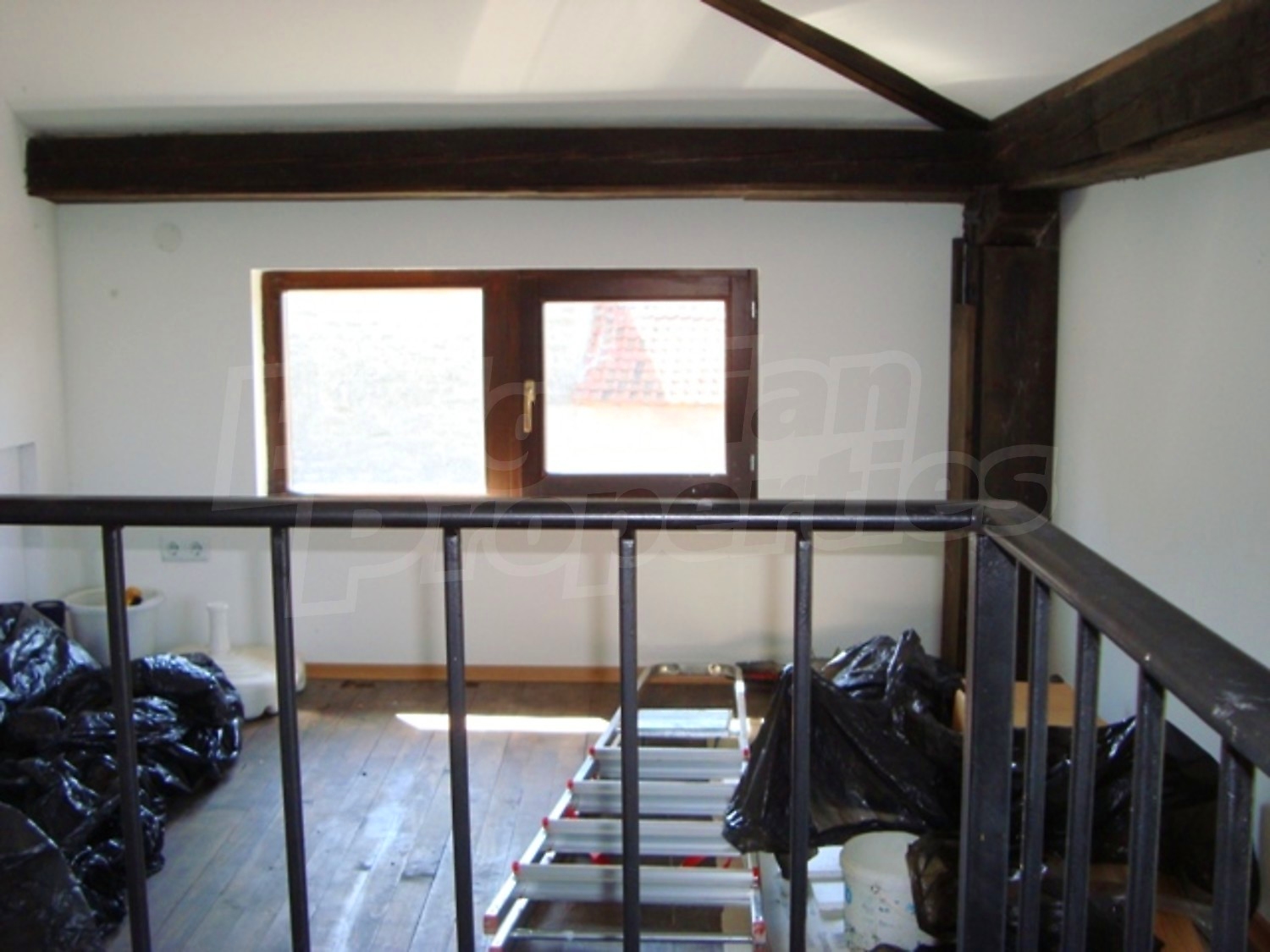 Gallery Picture 20