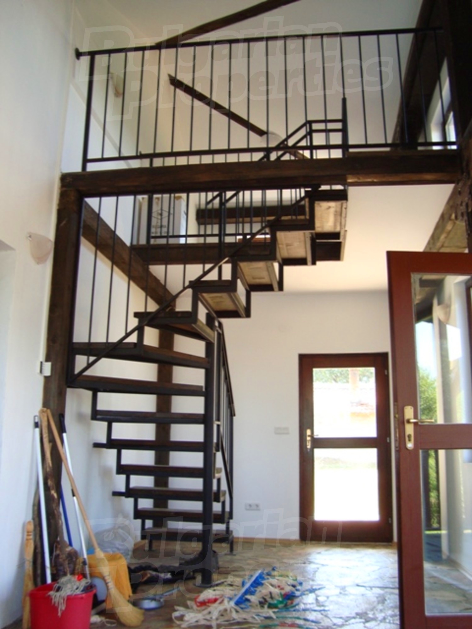 Gallery Picture 8