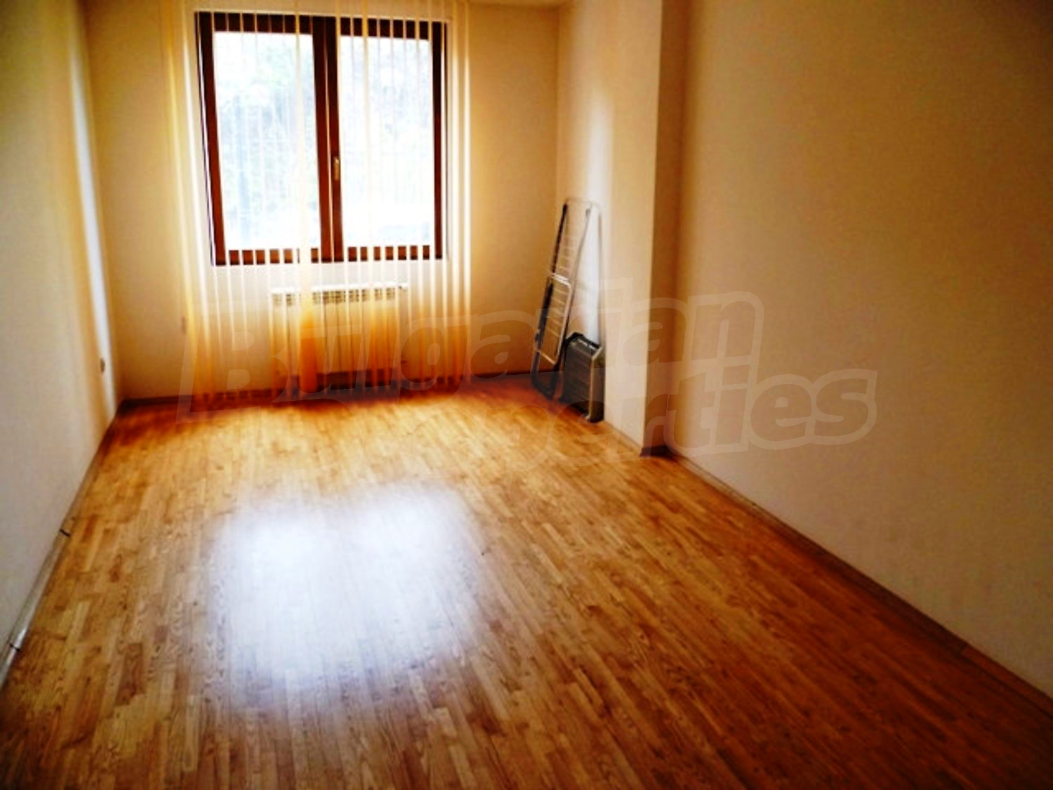 Gallery Picture 15
