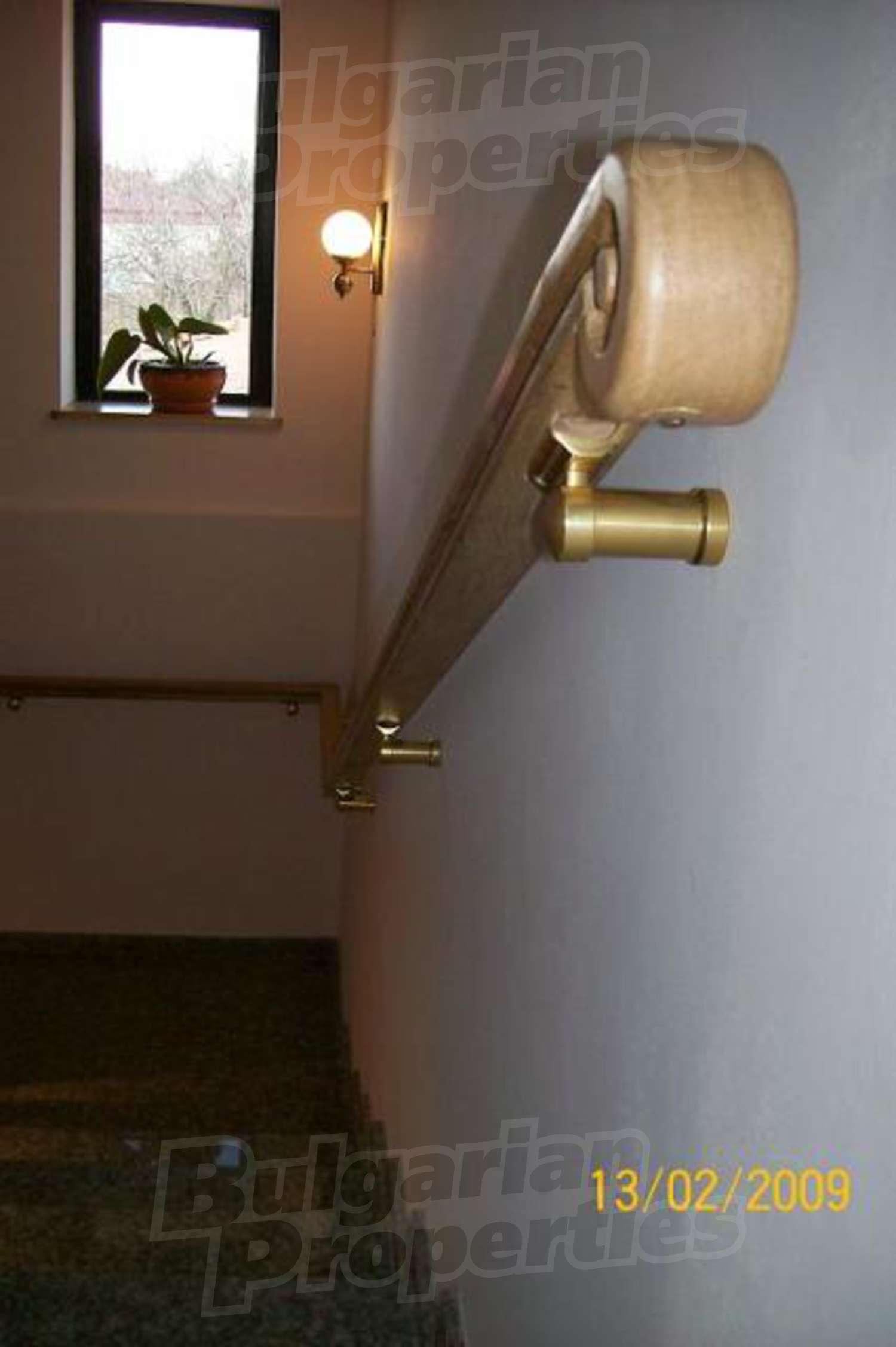 Gallery Picture 12