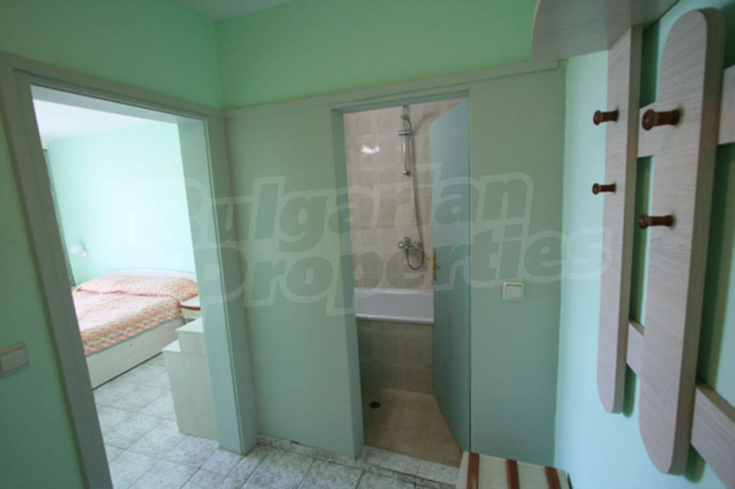 Gallery Picture 30