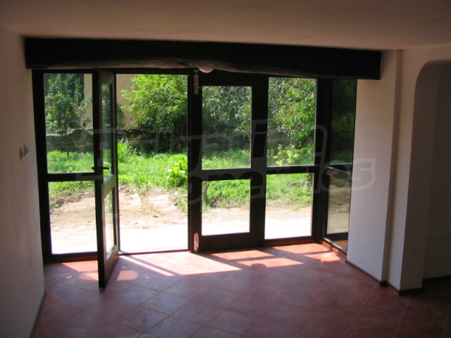 Gallery Picture 8
