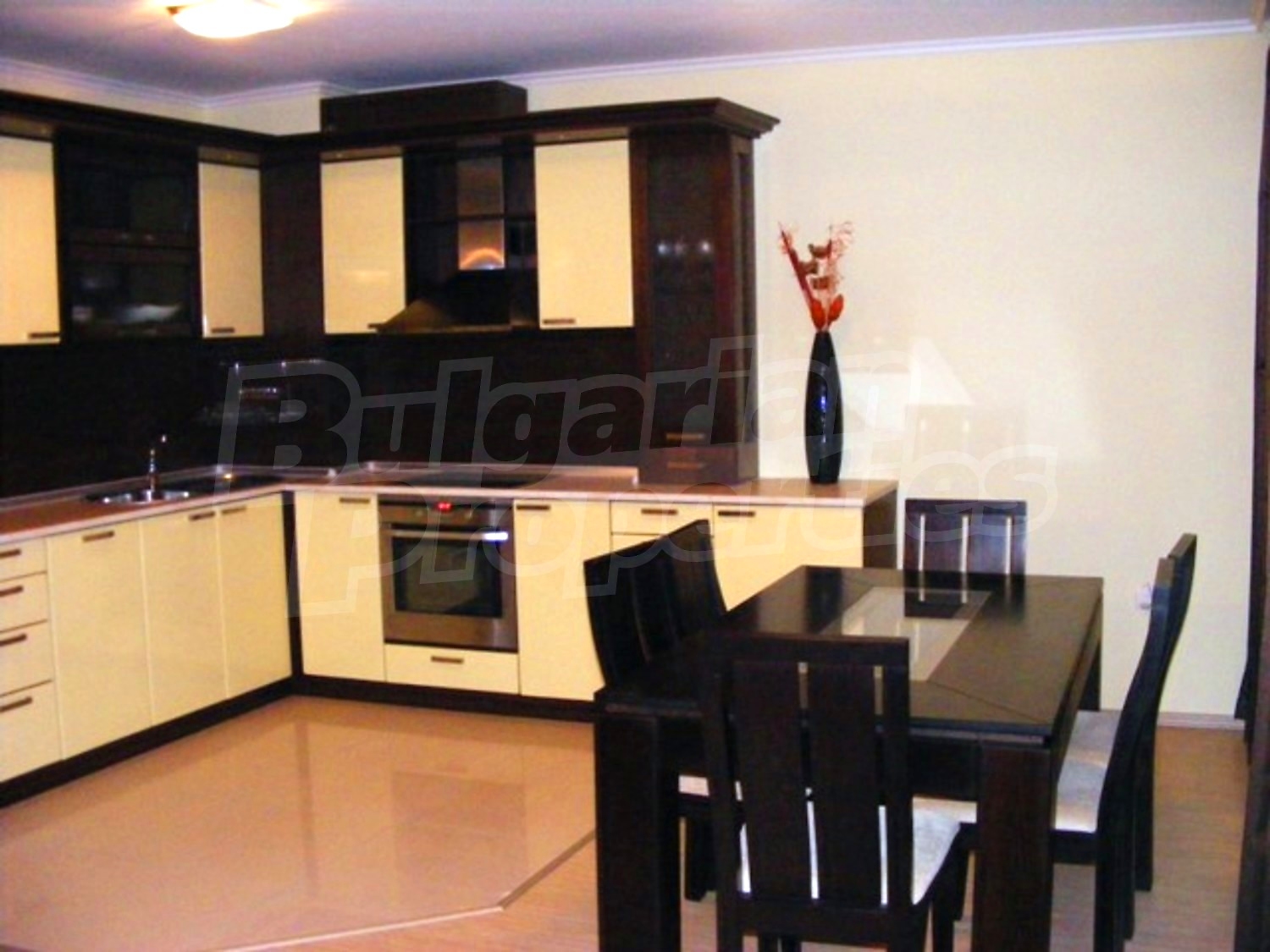 Gallery Picture 8