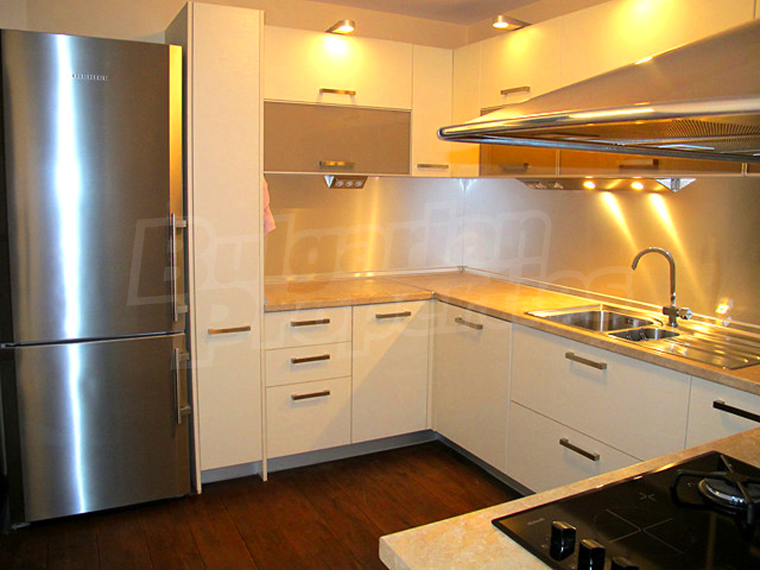 Gallery Picture 17