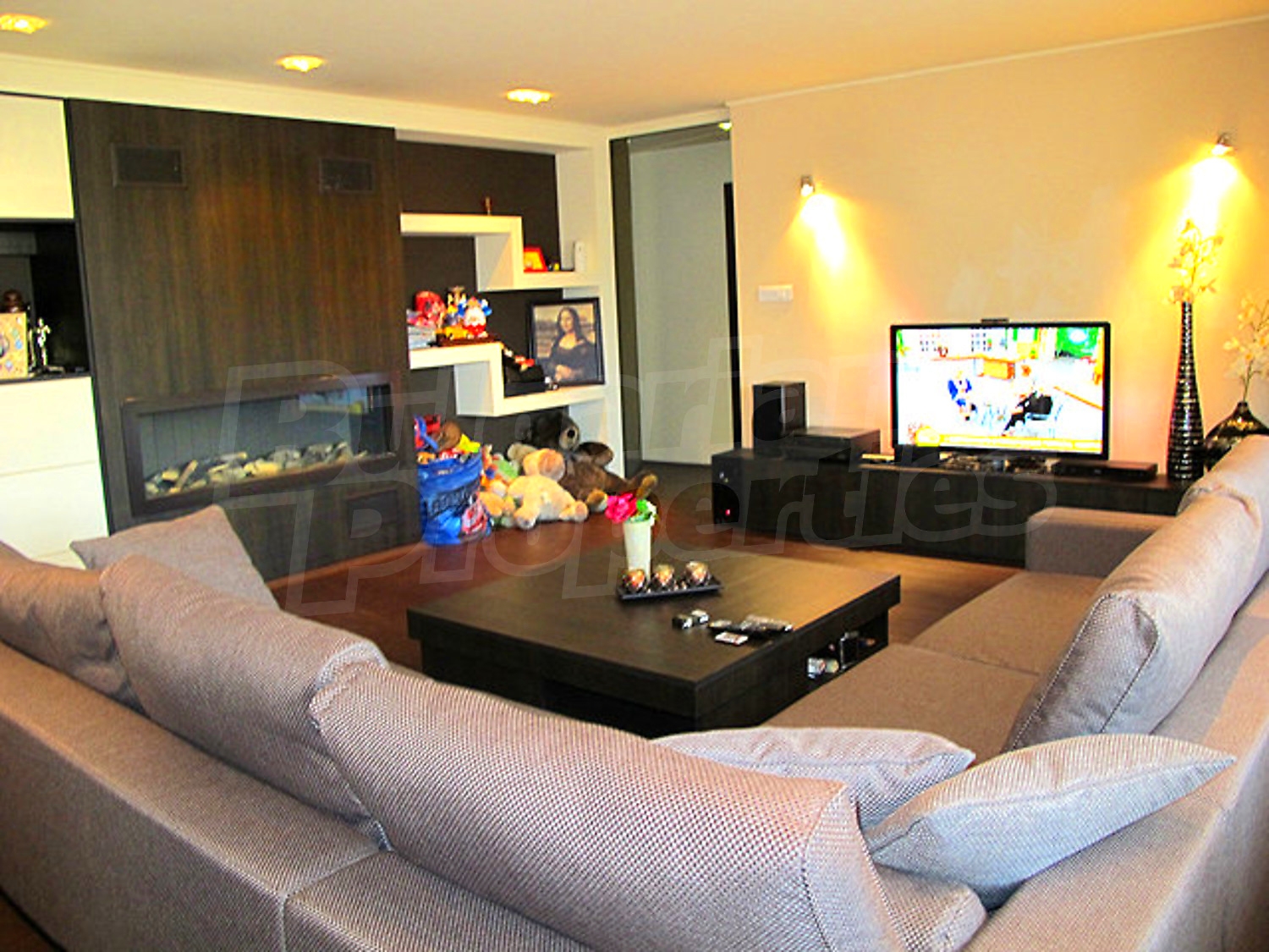 Gallery Picture 33