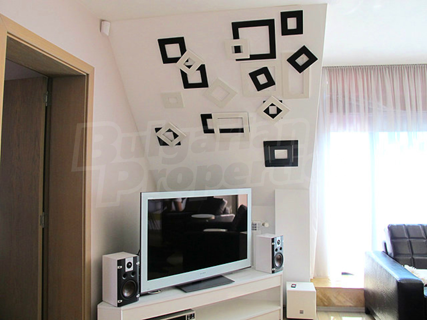 Gallery Picture 59