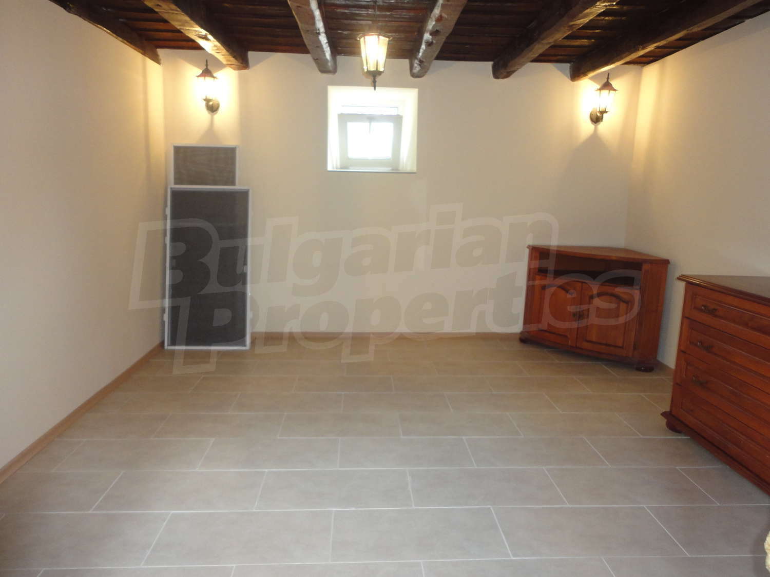 Gallery Picture 29