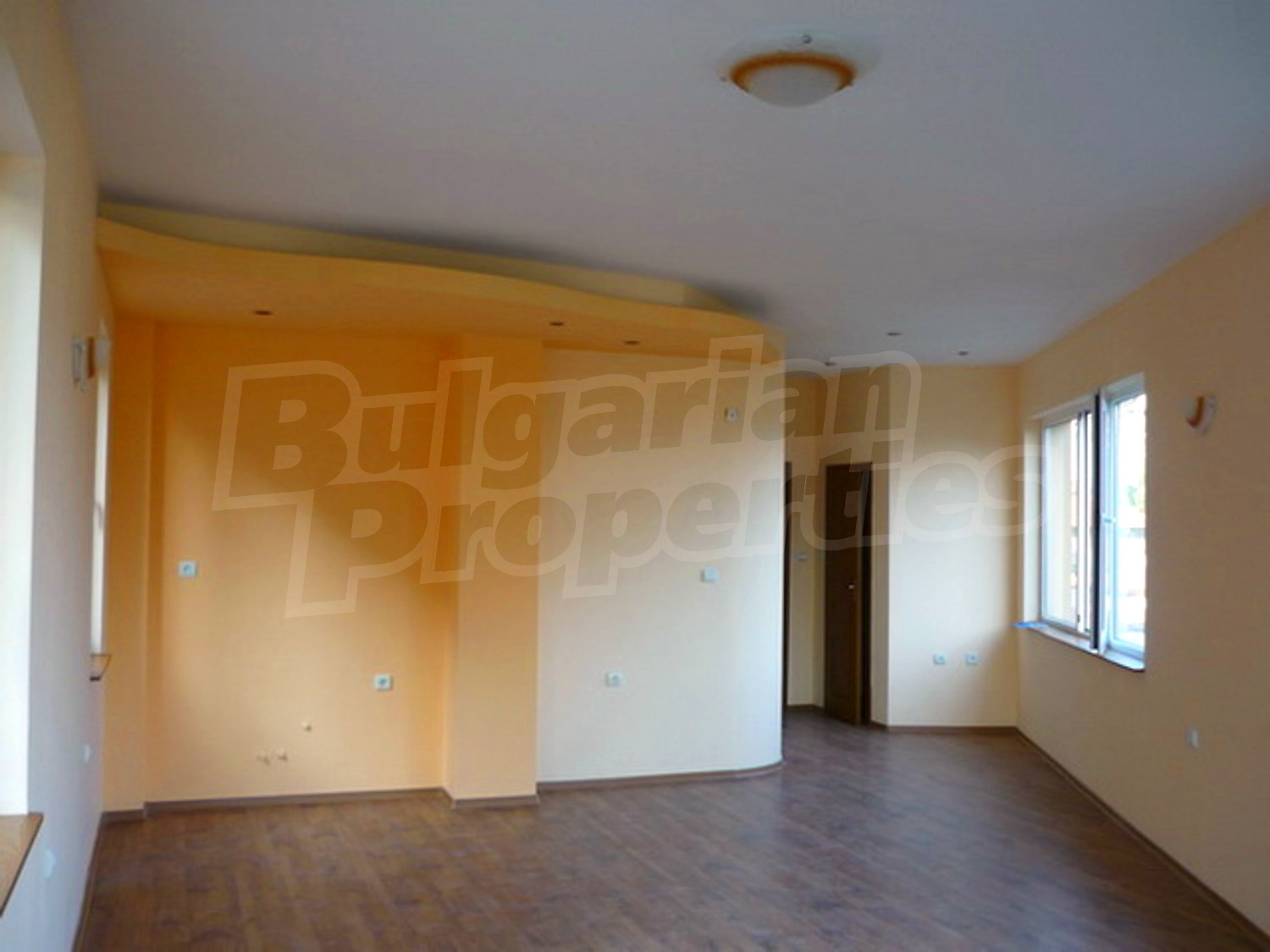 Gallery Picture 6