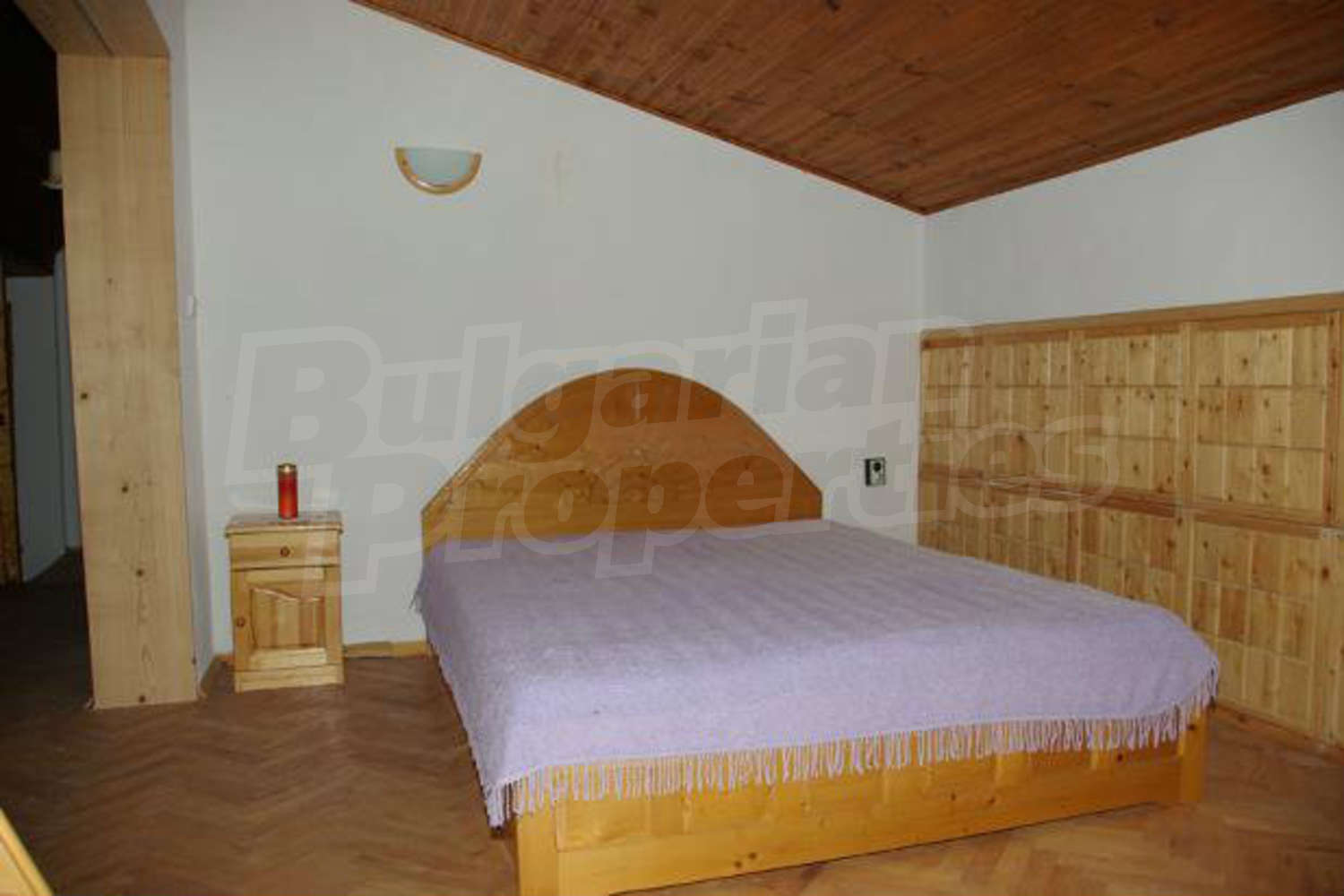 Gallery Picture 4
