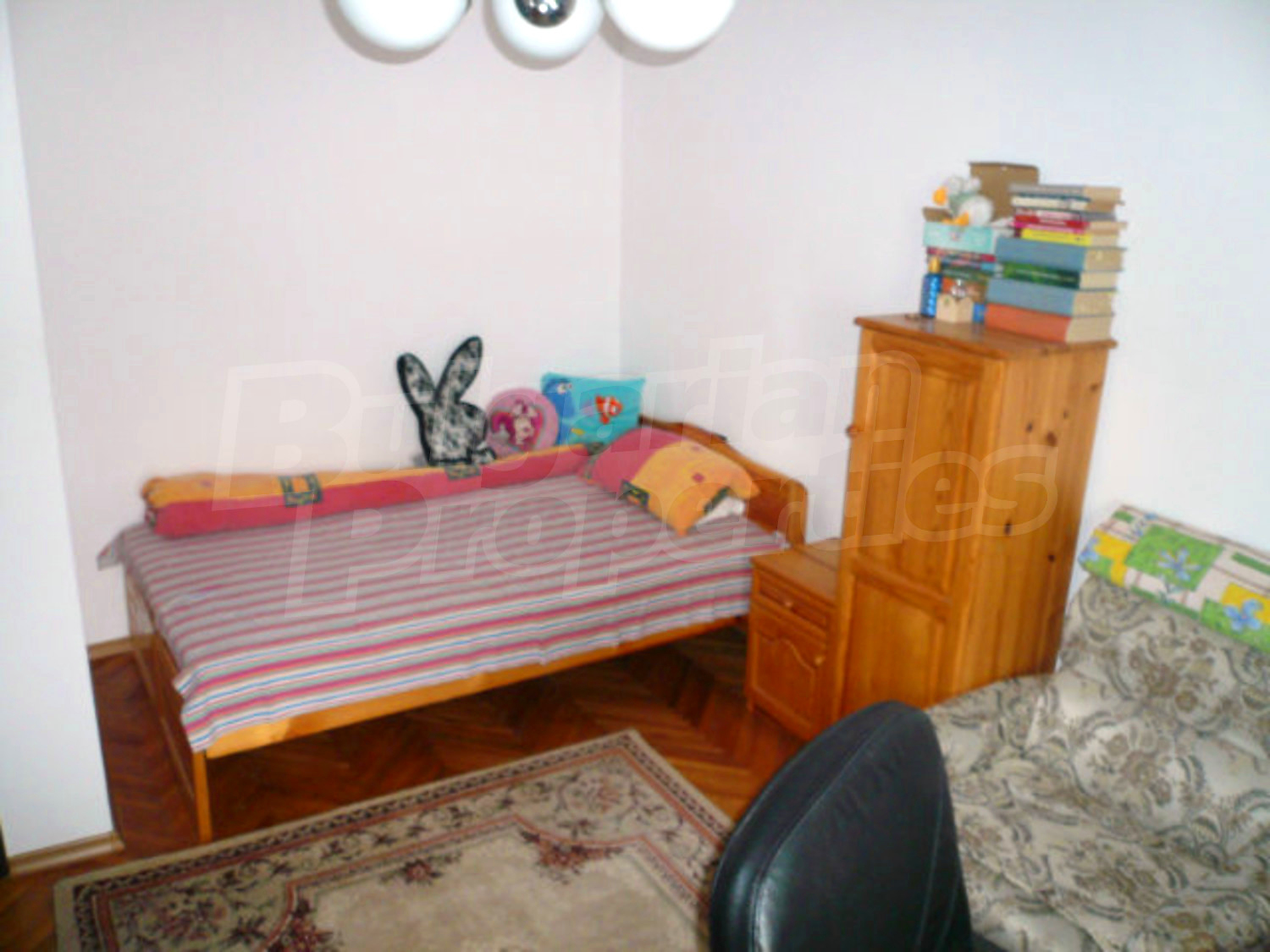 Gallery Picture 12