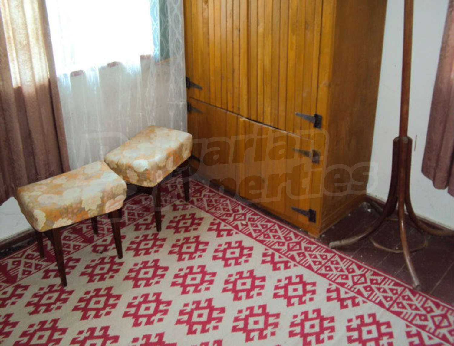 Gallery Picture 35