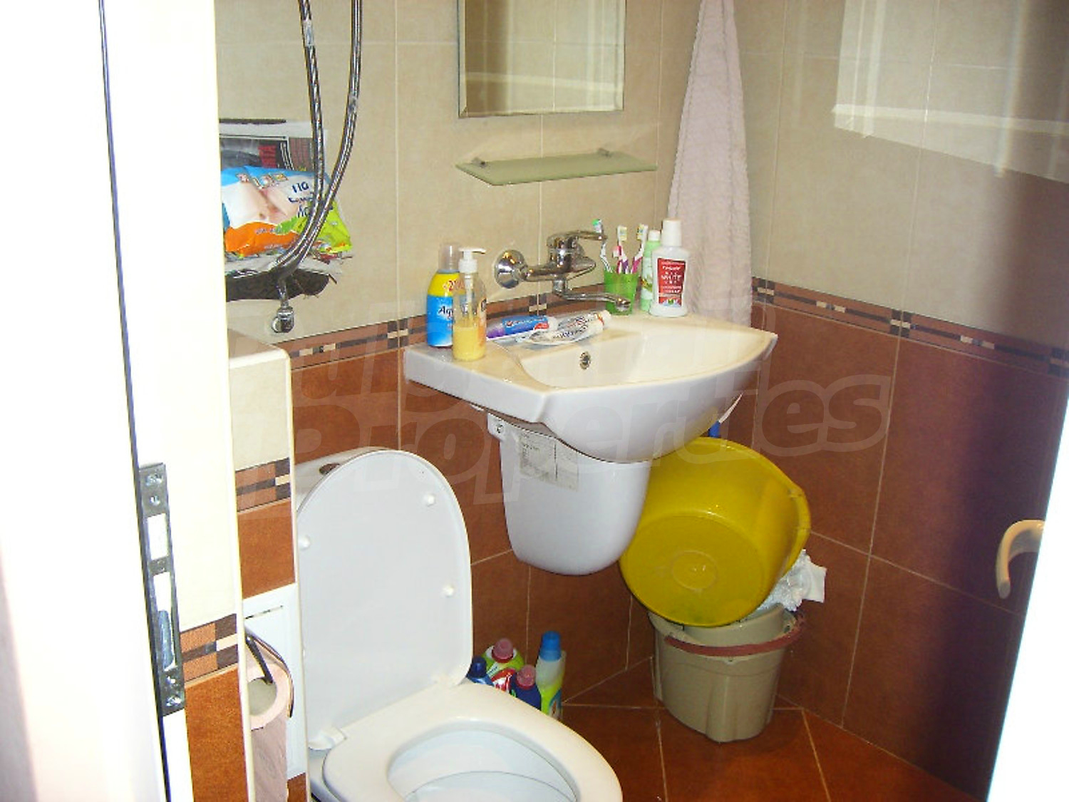 Gallery Picture 16