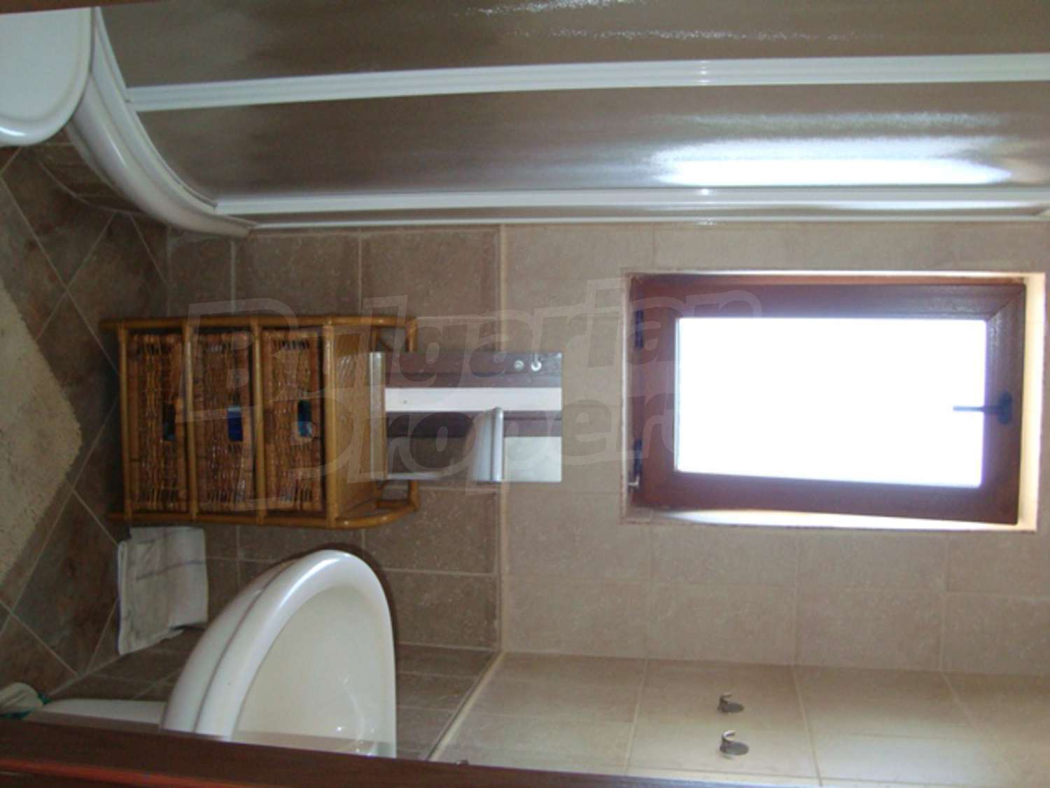 Gallery Picture 12