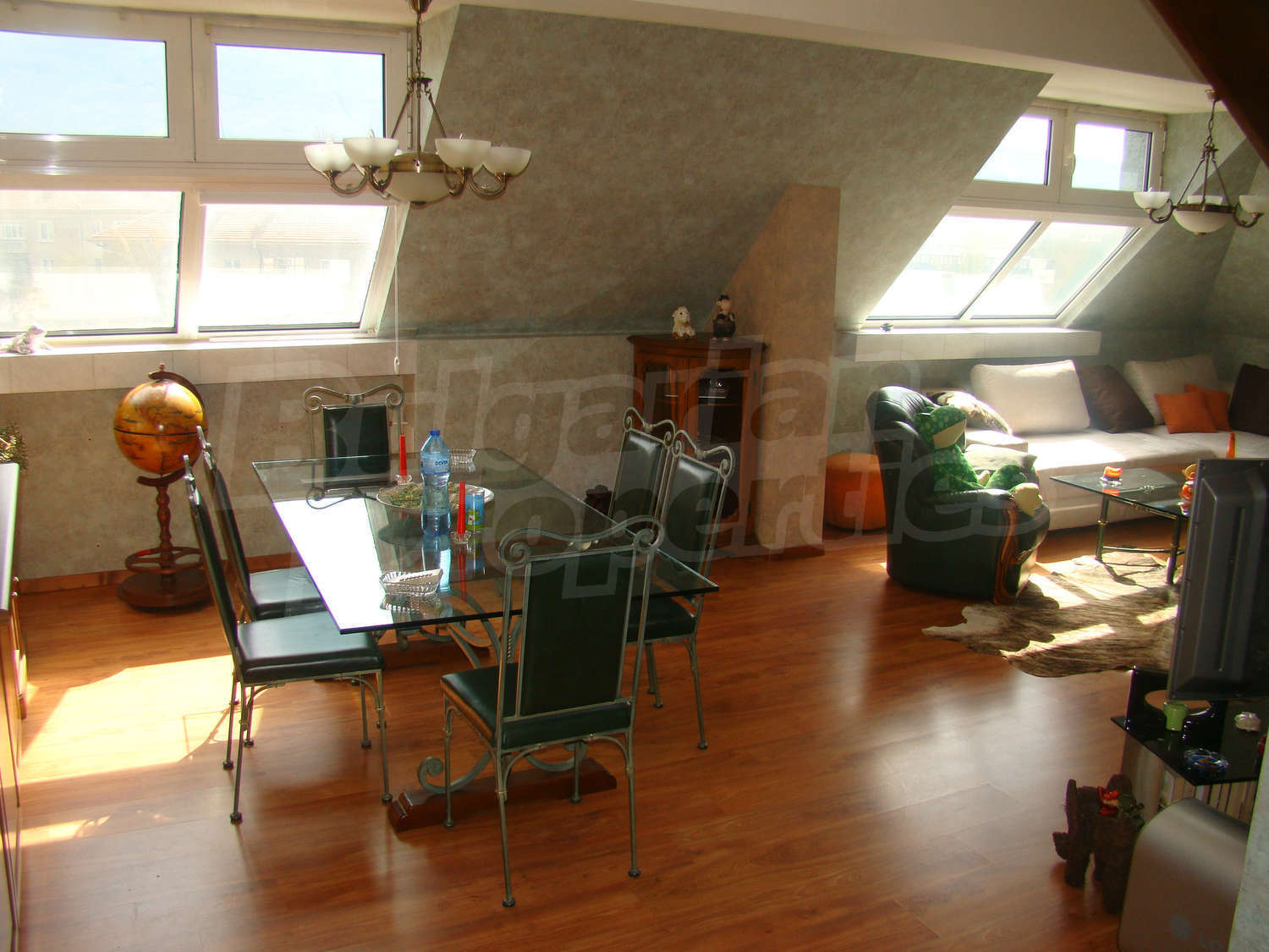Gallery Picture 3