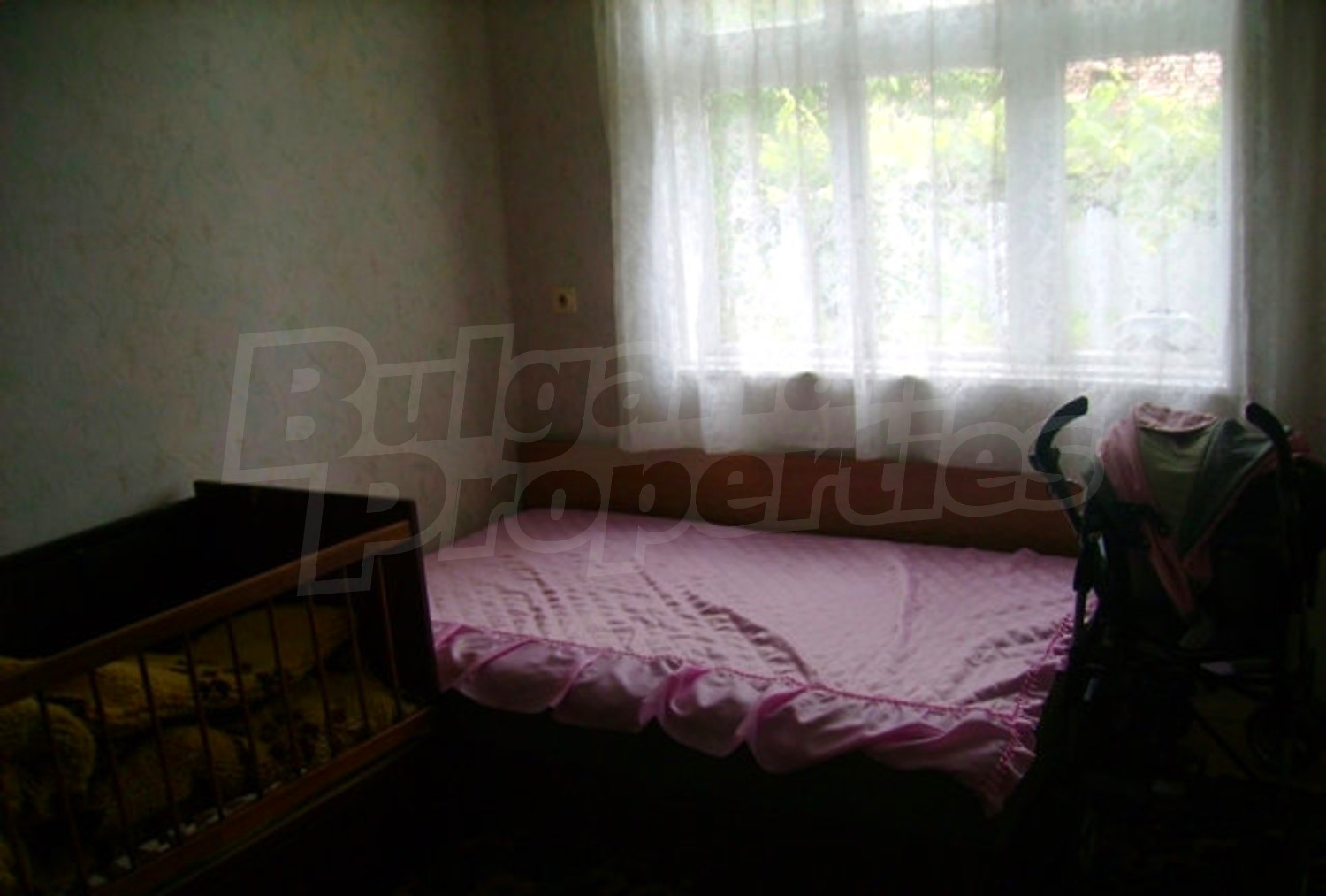 Gallery Picture 10