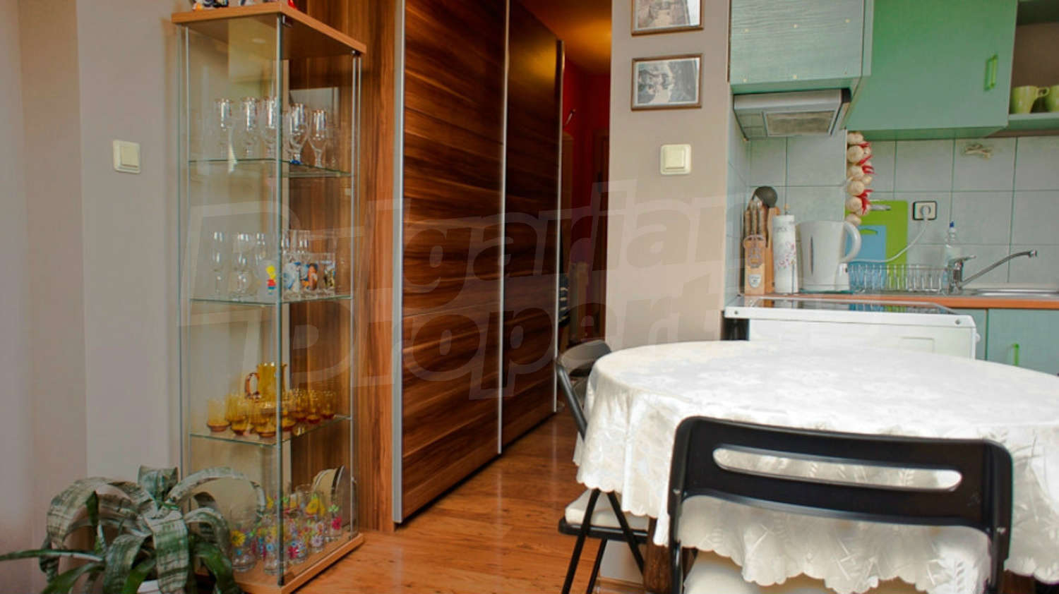 Gallery Picture 5