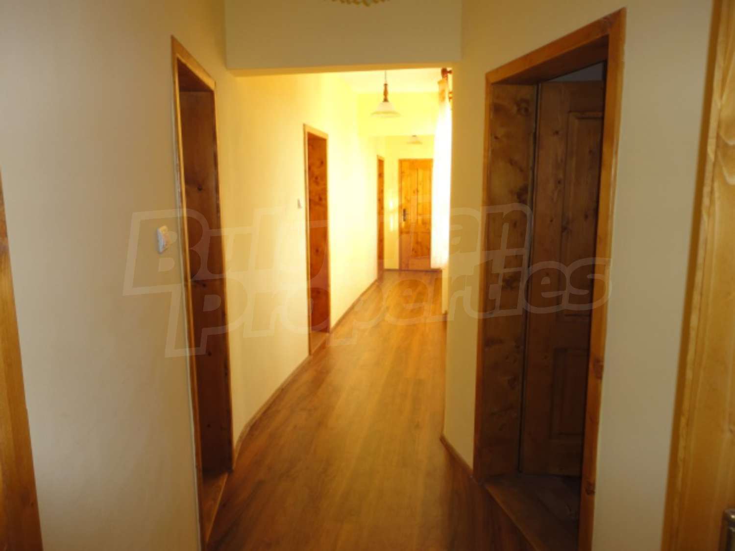 Gallery Picture 18