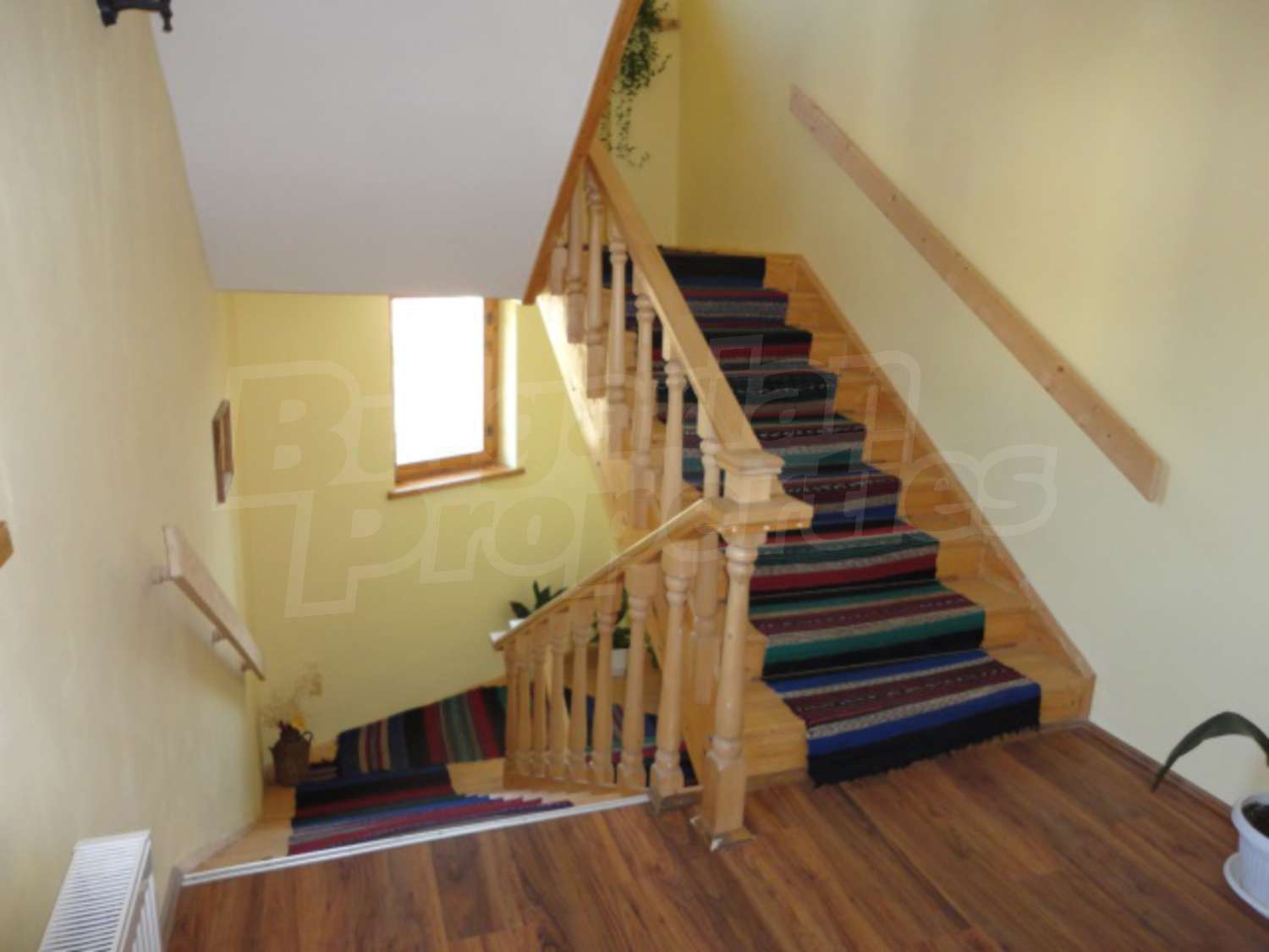 Gallery Picture 29