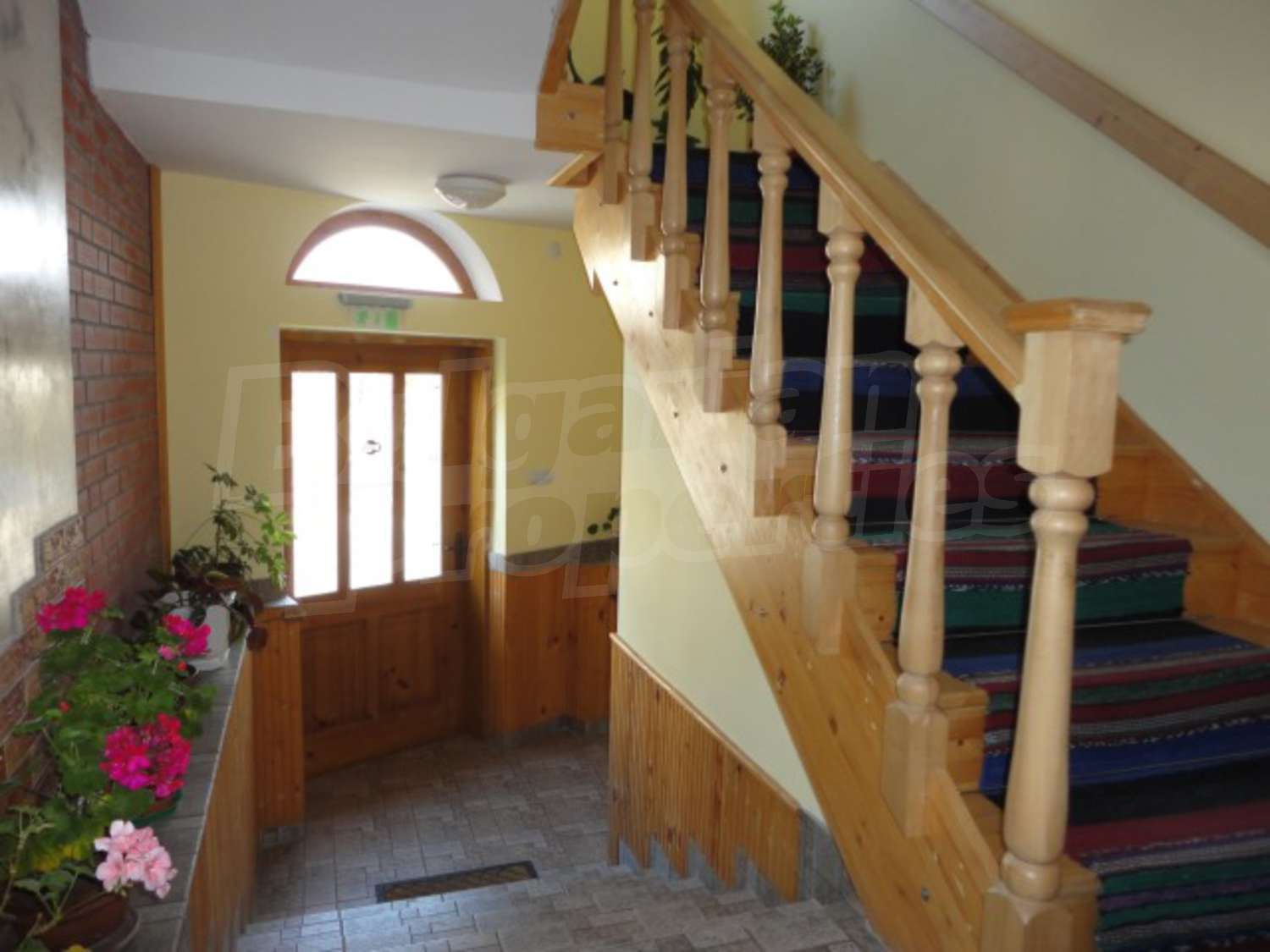 Gallery Picture 8