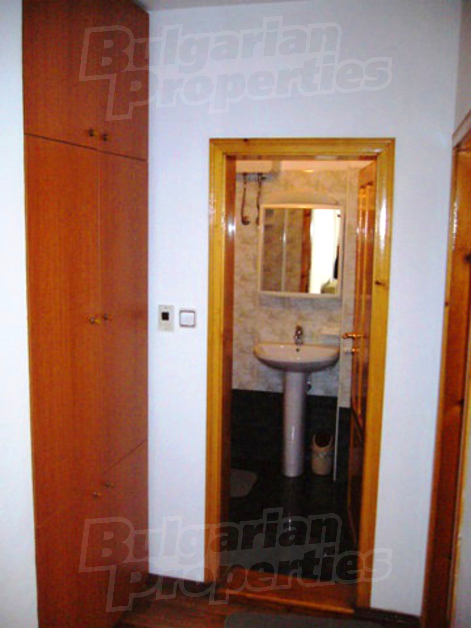 Gallery Picture 9