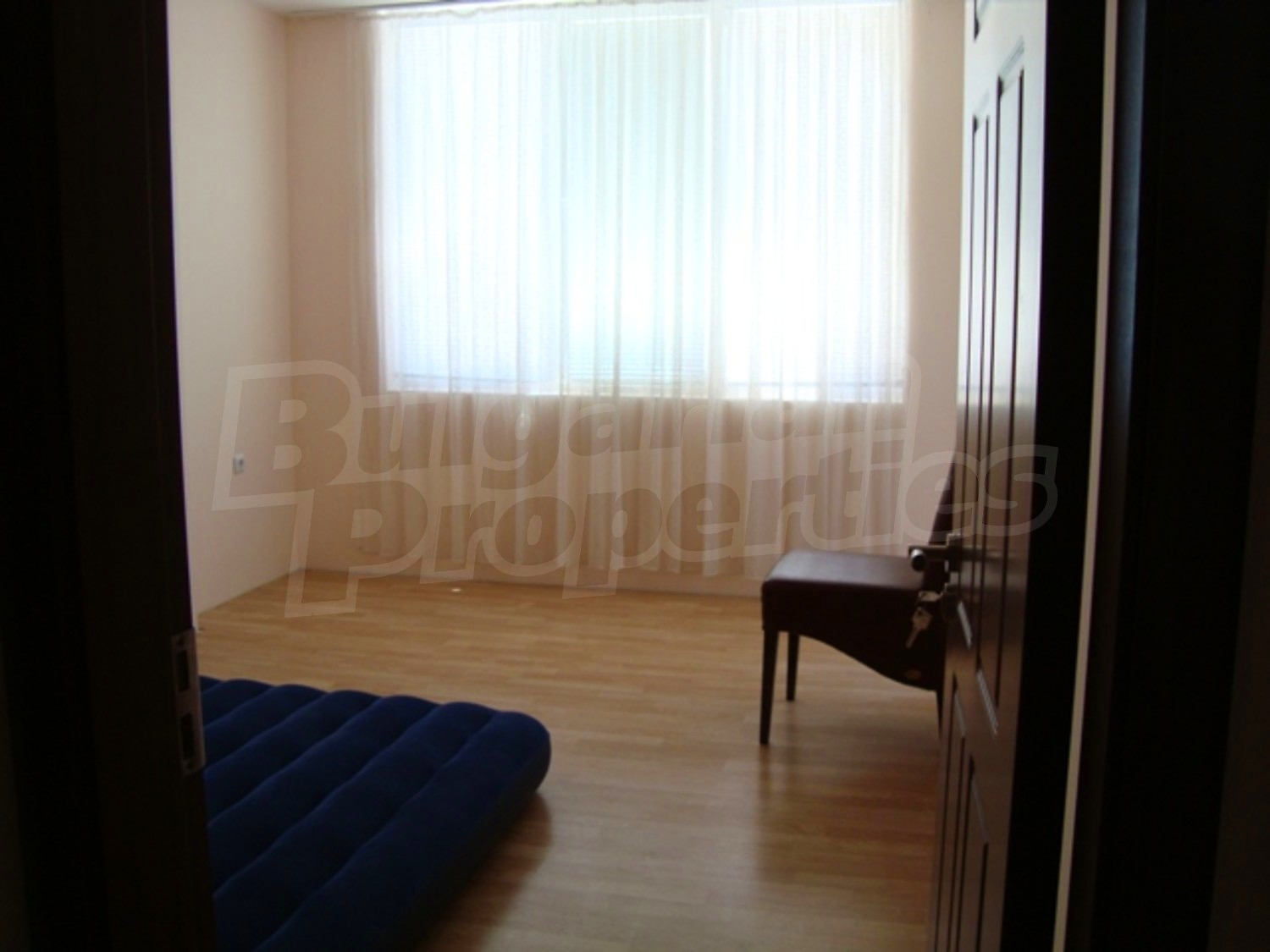 Gallery Picture 11