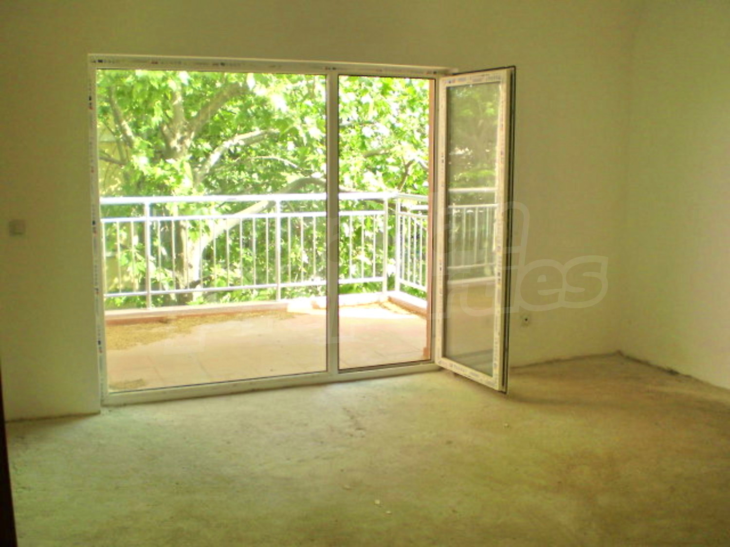 Gallery Picture 4