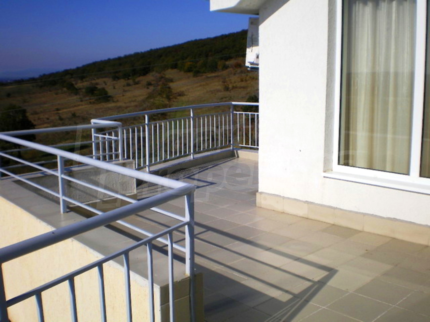 Gallery Picture 33