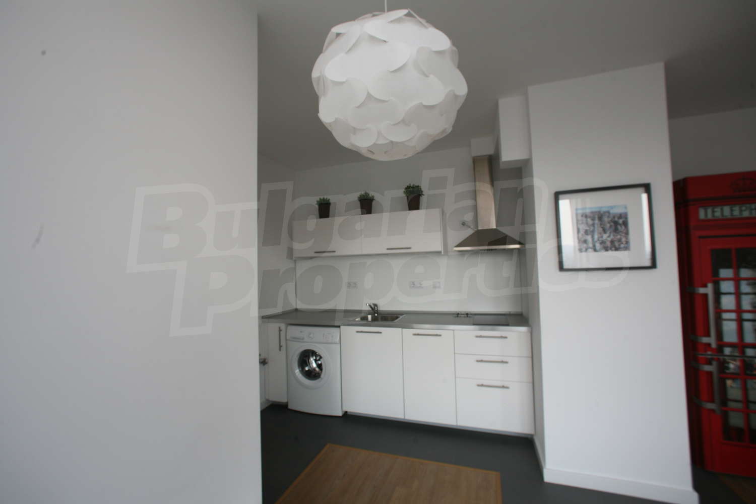 Gallery Picture 4