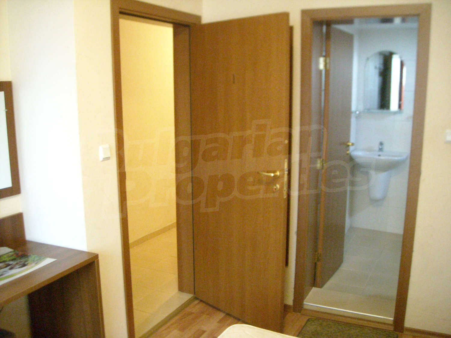 Gallery Picture 14