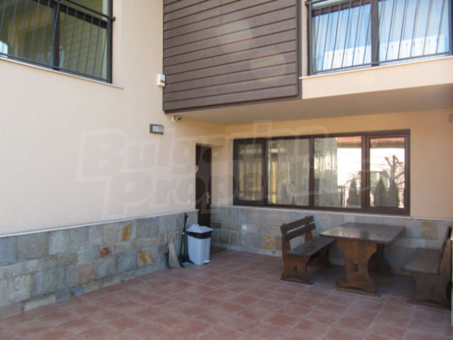 Gallery Picture 11