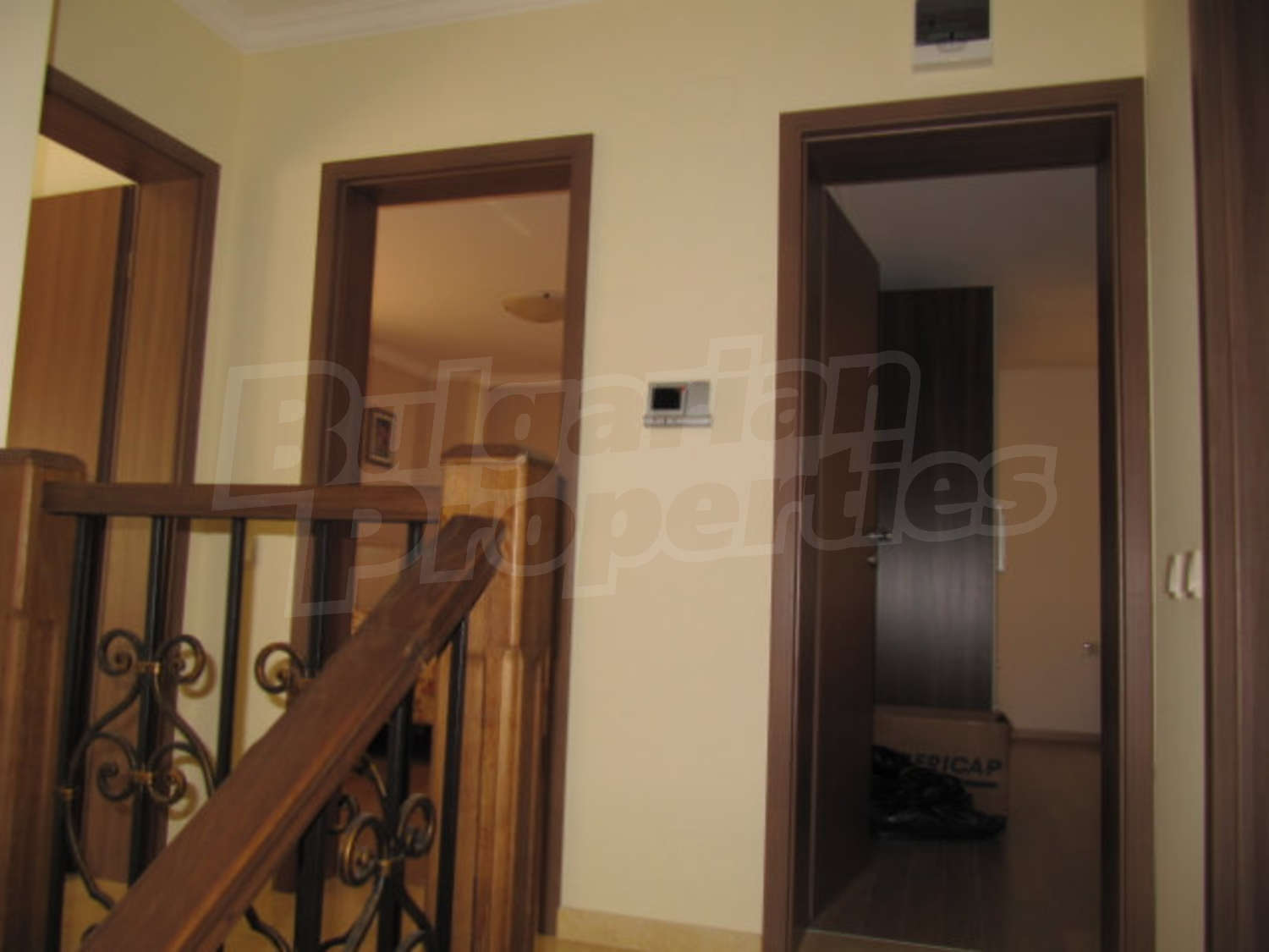 Gallery Picture 26
