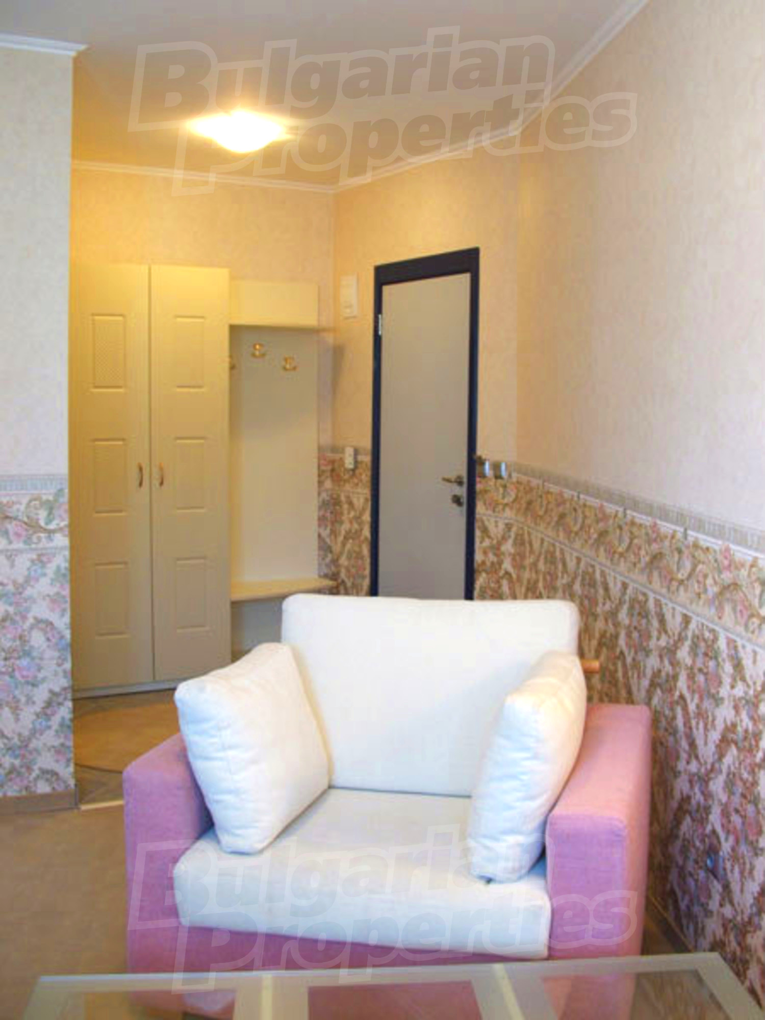 Gallery Picture 32